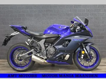 Yamaha R7 (2022) — foto 1