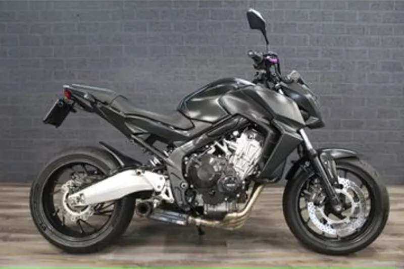 Honda CB650F (2015)