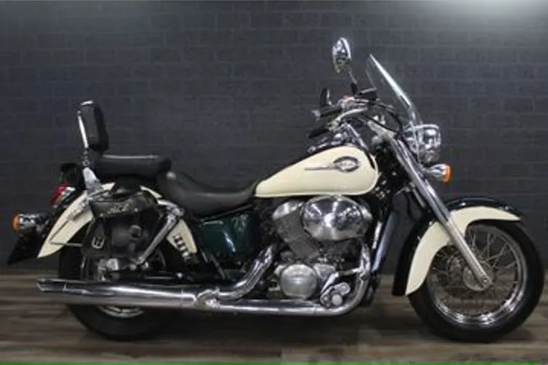 Honda VT 750C2 Shadow (1998)