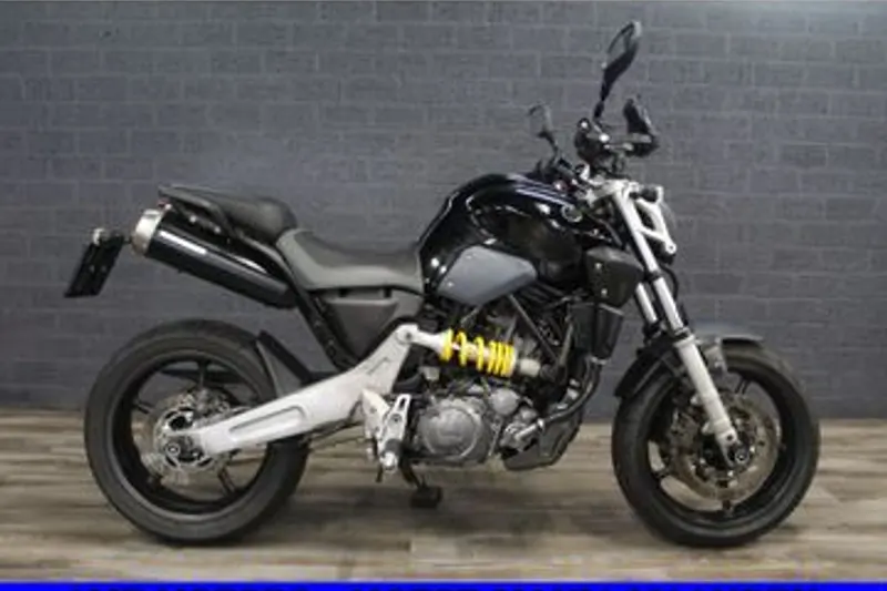 Yamaha MT-03 (2005)