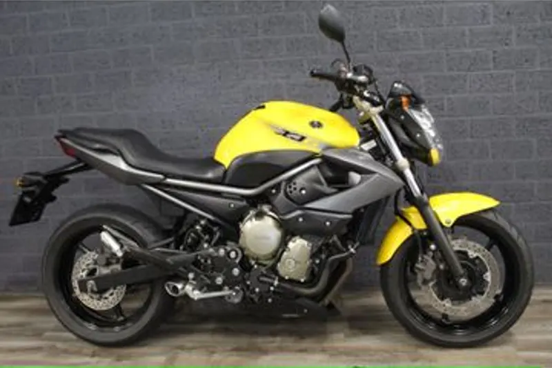 Yamaha XJ6 (2010)