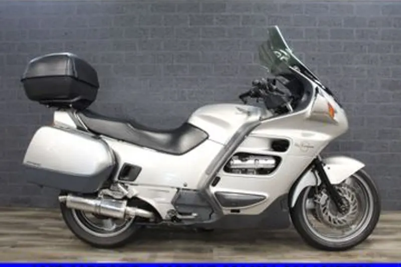 Honda ST 1100 PAN European (1994)