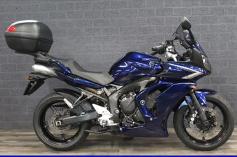 Yamaha FZ6 Fazer S2 (2009)