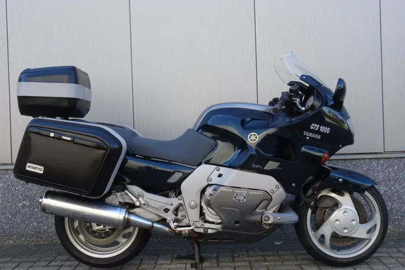 Yamaha GTS1000 (1995)
