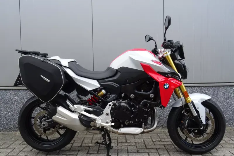 BMW F 900 R (2021)