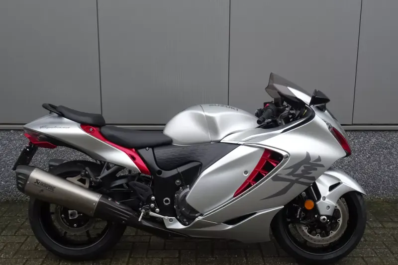Suzuki GSX R 1300 HAYABUSA (2022)