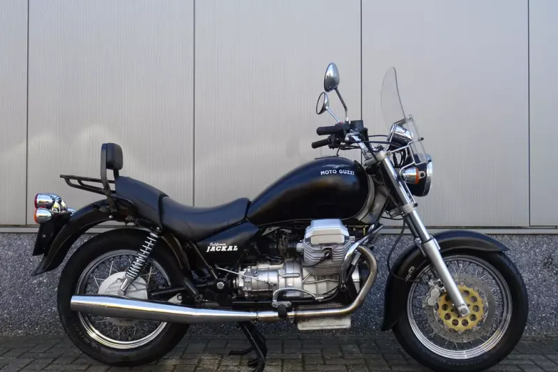 Moto Guzzi California (2000)