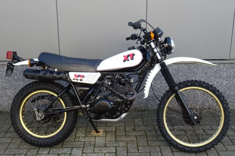 Yamaha XT 250 (1982)