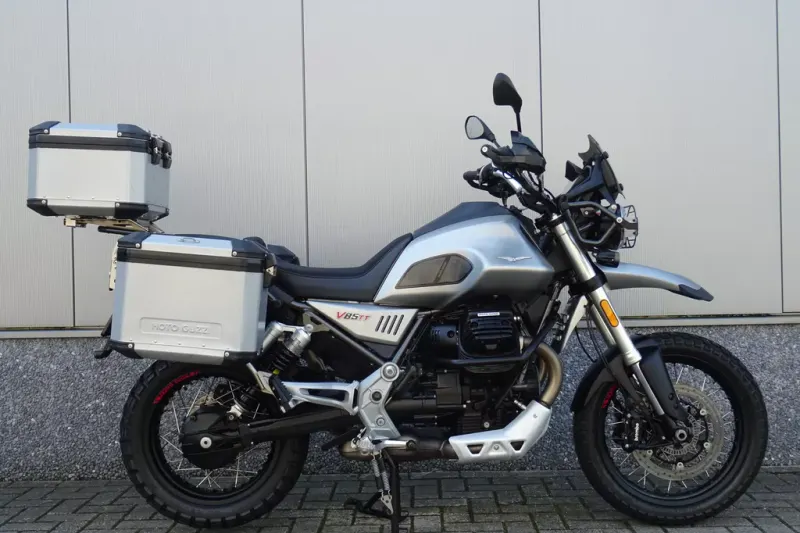 Moto Guzzi V85 TT (2019)