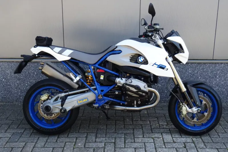 BMW HP2 Megamoto (2007)