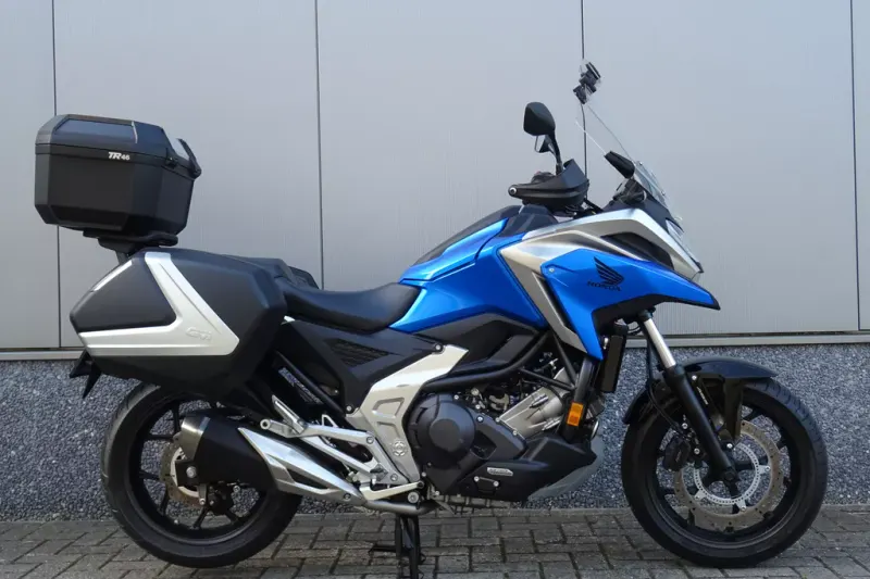 Honda NC750X (2021)