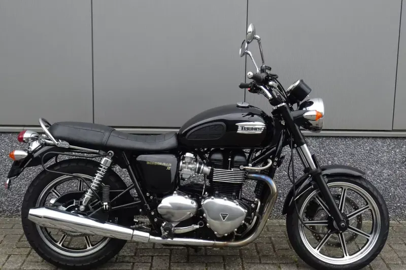 Triumph Bonneville SE (2009)