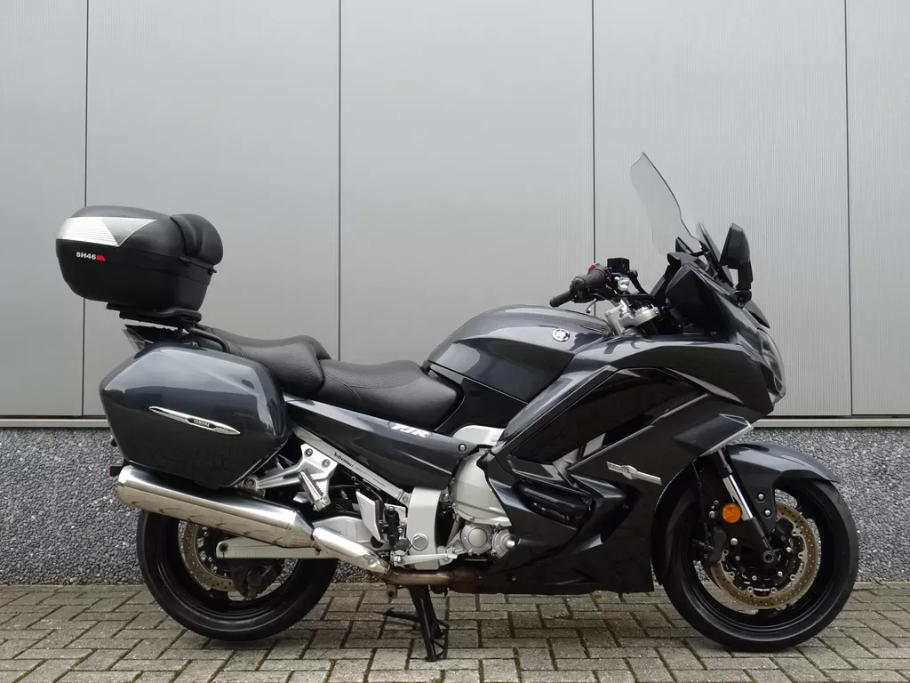 Yamaha FJR1300 (2017) — foto 1