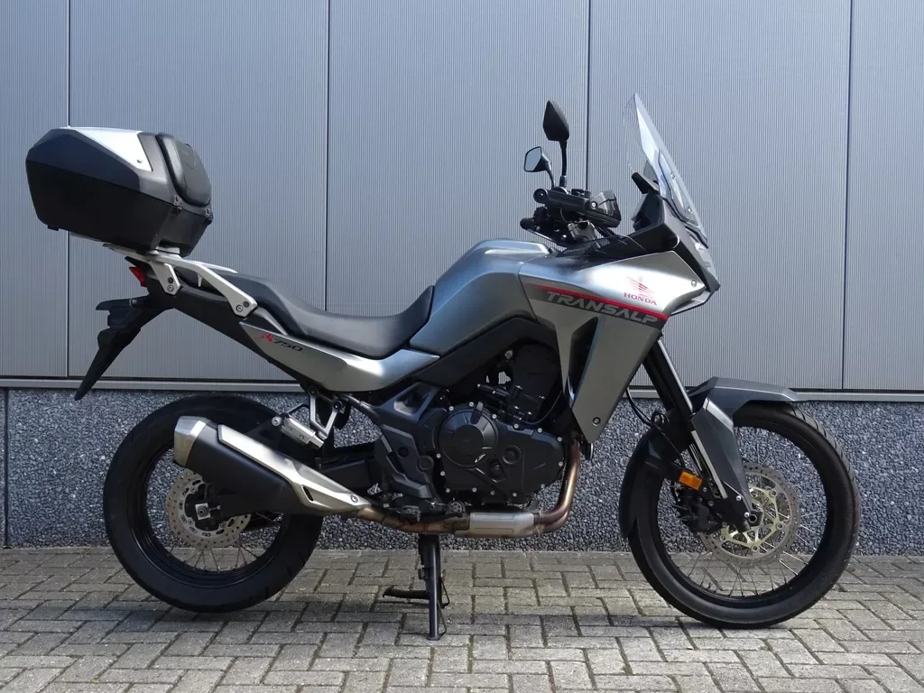 Honda Xl 750 TRANSALP (2023) — foto 1