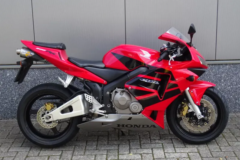 Honda CBR600RR (2003)