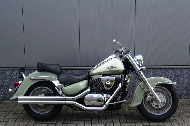 Suzuki VL 1500 Intruder (2000)