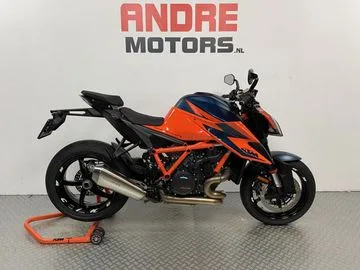 KTM 1290 Super Duke (2020) — foto 1