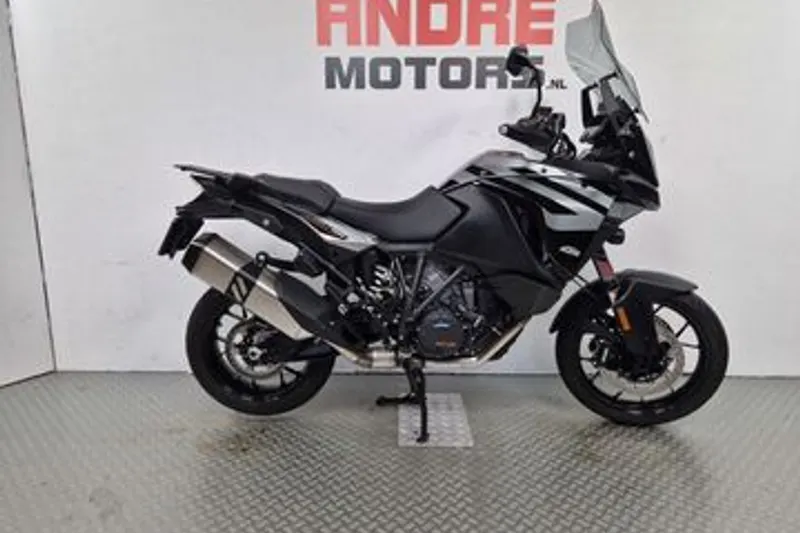 KTM 1290 Super Adventure (2020)