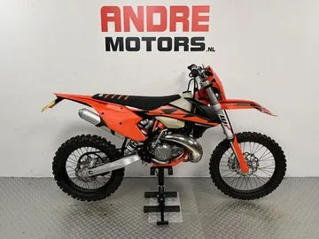 KTM EXC 250 (2018) — foto 1