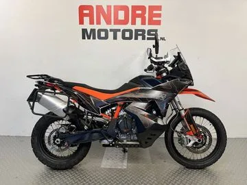 KTM 890 Adventure (2024) — foto 1