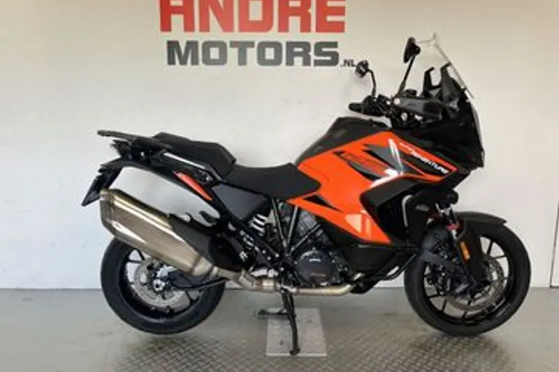 KTM 1290 Super Adventure S (2021)