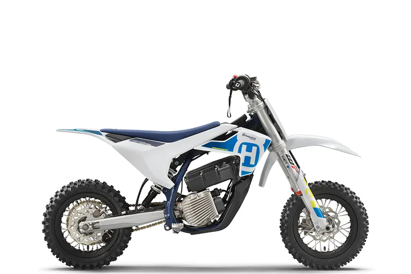 EE 3 (2024)
