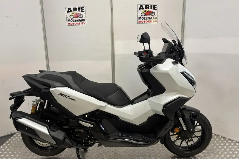 Honda 155 kmKleur: (2026)