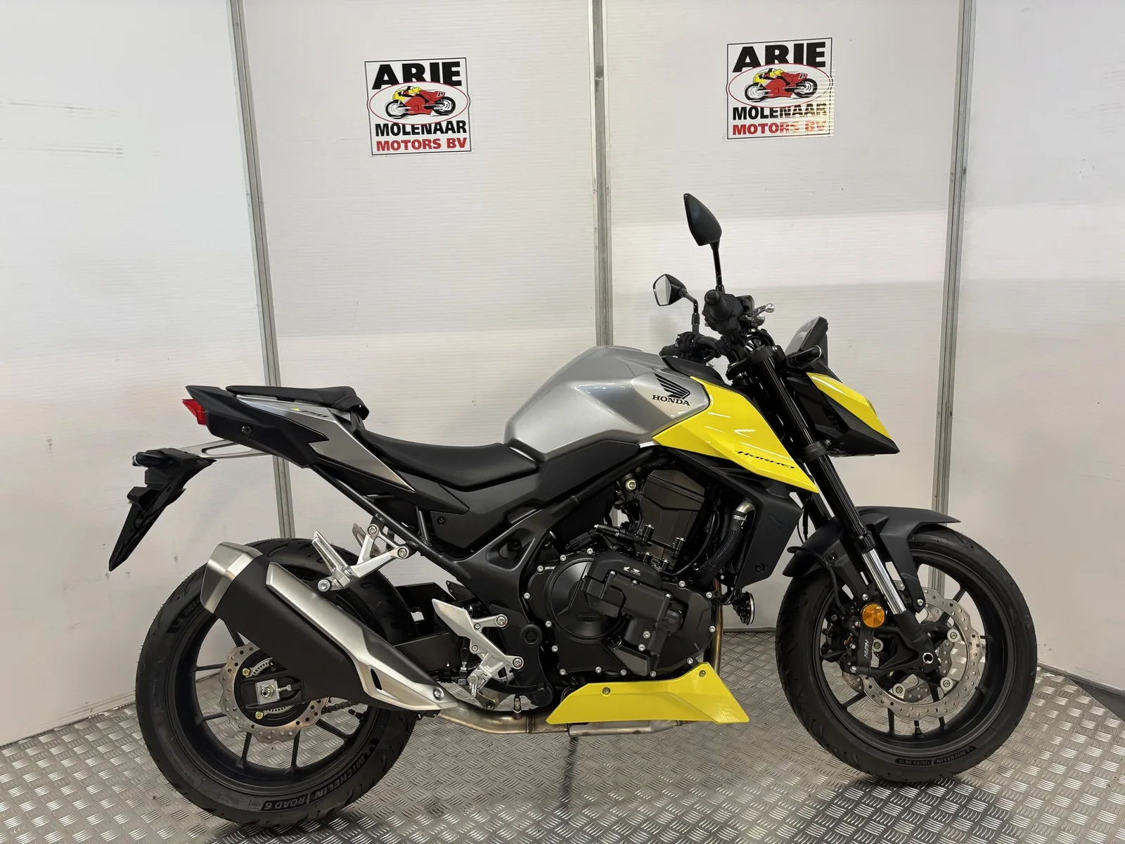 Honda CB 750 Hornet (2026) — foto 1