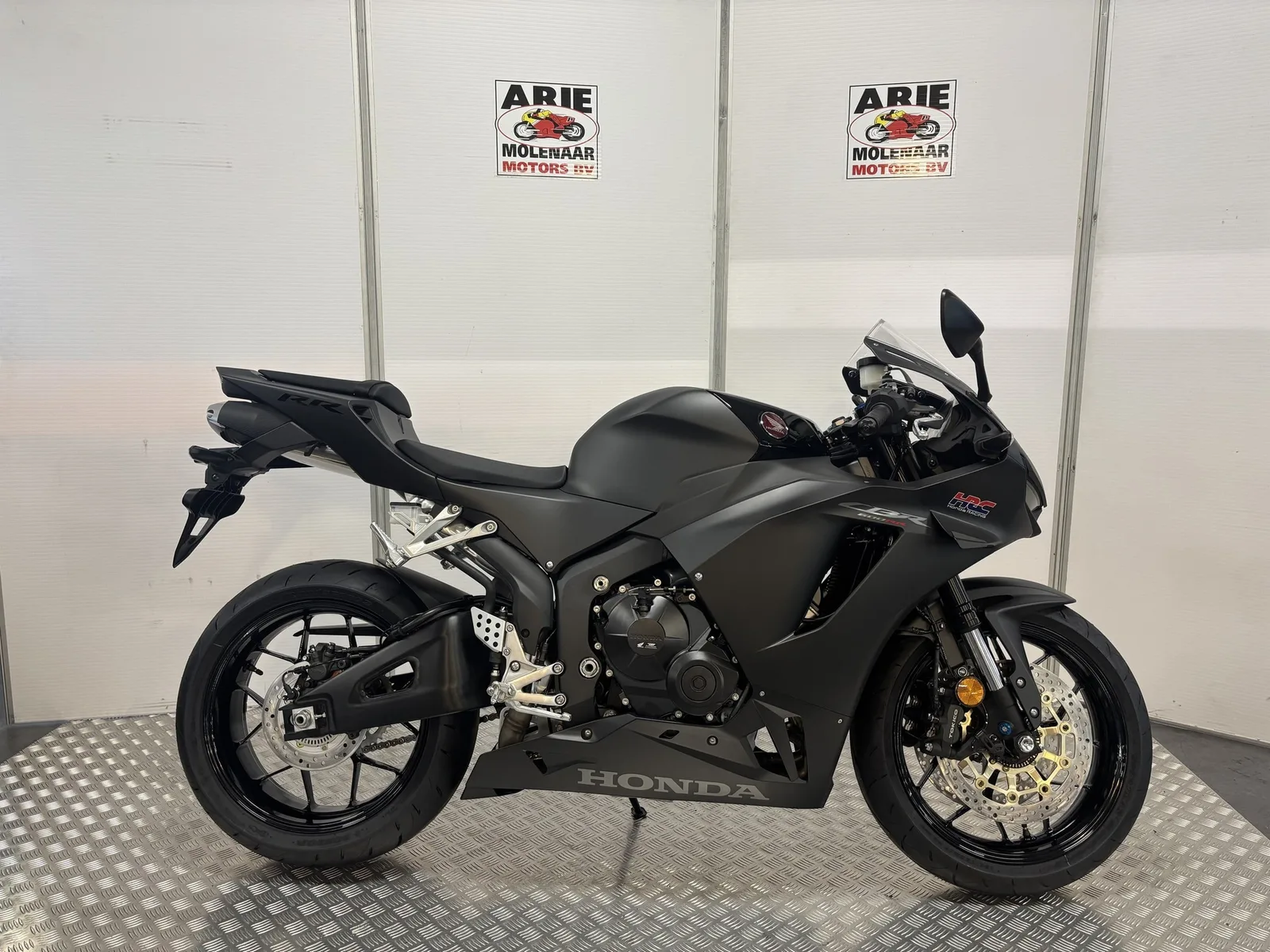 Honda CBR600RR (2026) — foto 1