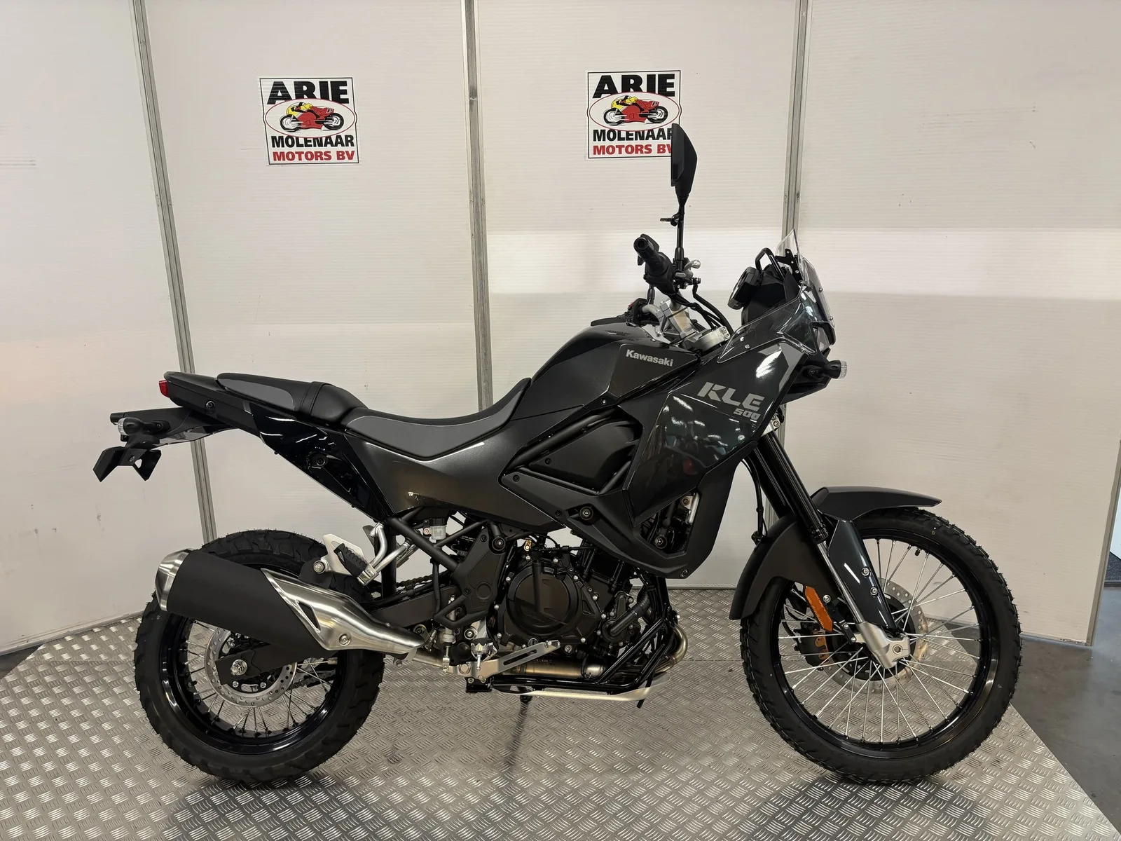Kawasaki KLE 500 (2026) — foto 1