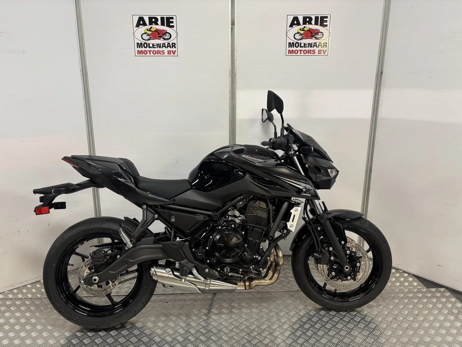 Kawasaki Z650 (2026) — foto 1