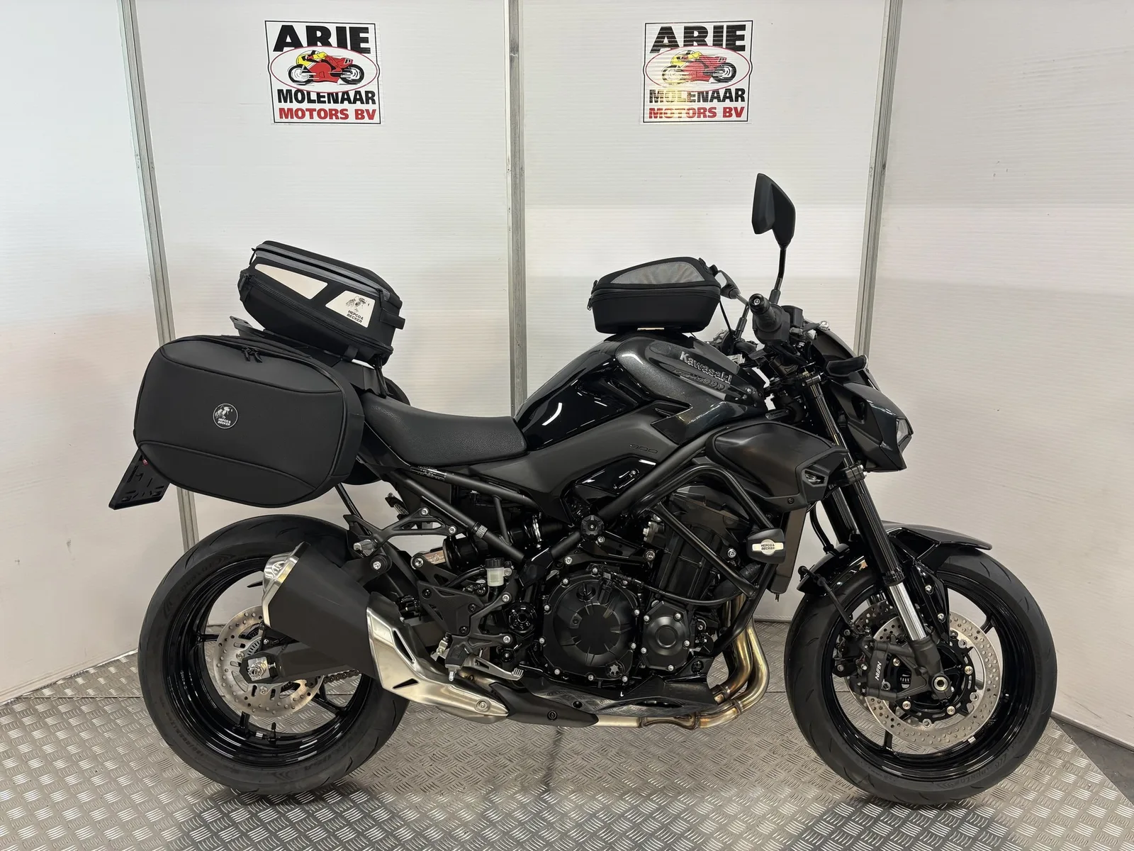 Kawasaki Z900 (2026) — foto 1