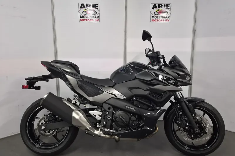 Kawasaki Z7 Hybrid (2026)