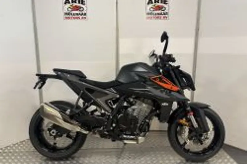 KTM 990 Duke (2026)