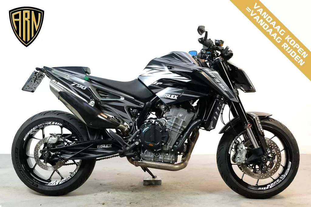 KTM 790 Duke (2019) — foto 1