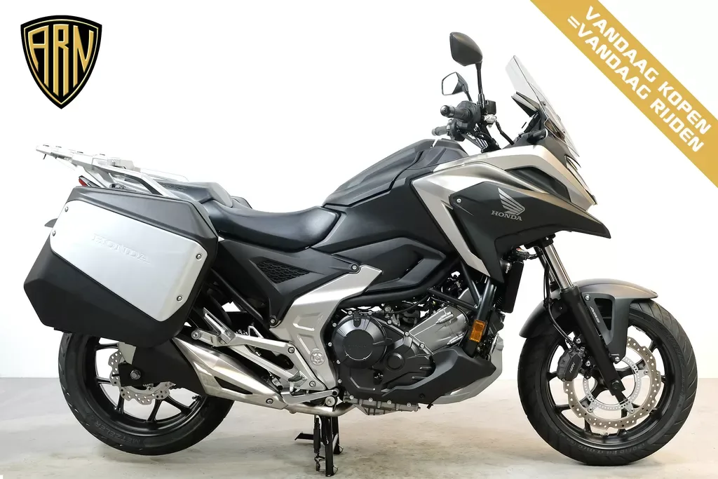 Honda NC750X (2022) — foto 1