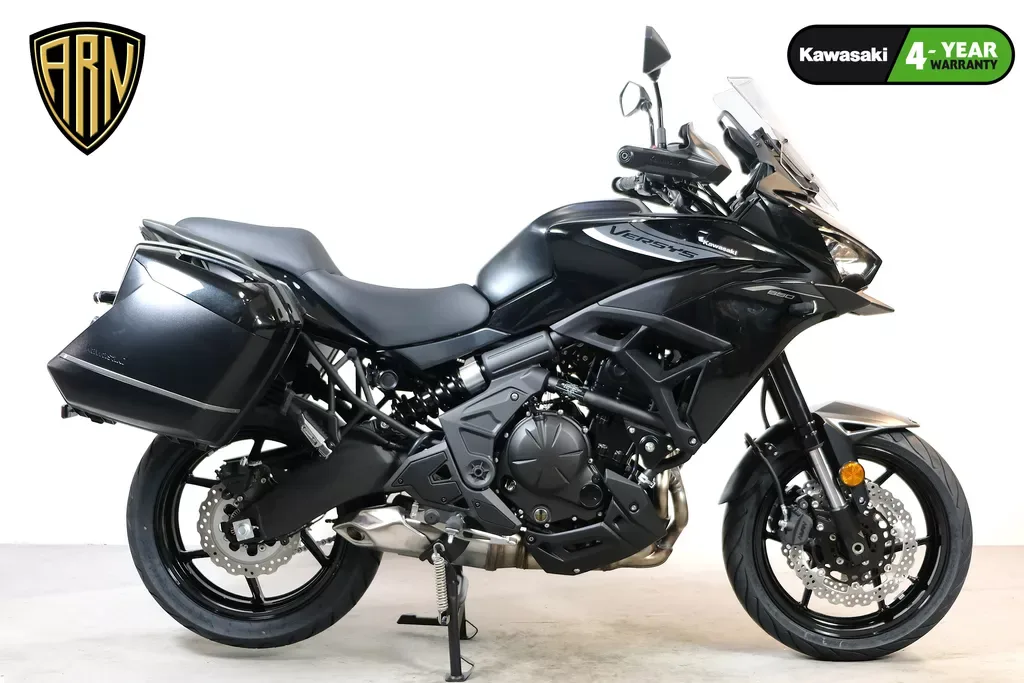 Kawasaki Versys 650 Tourer (2026) — foto 1