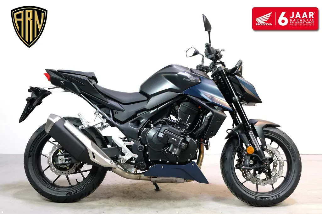 Honda CB 750 Hornet (2026) — foto 1