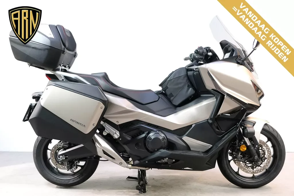 Honda Forza (2026) — foto 1