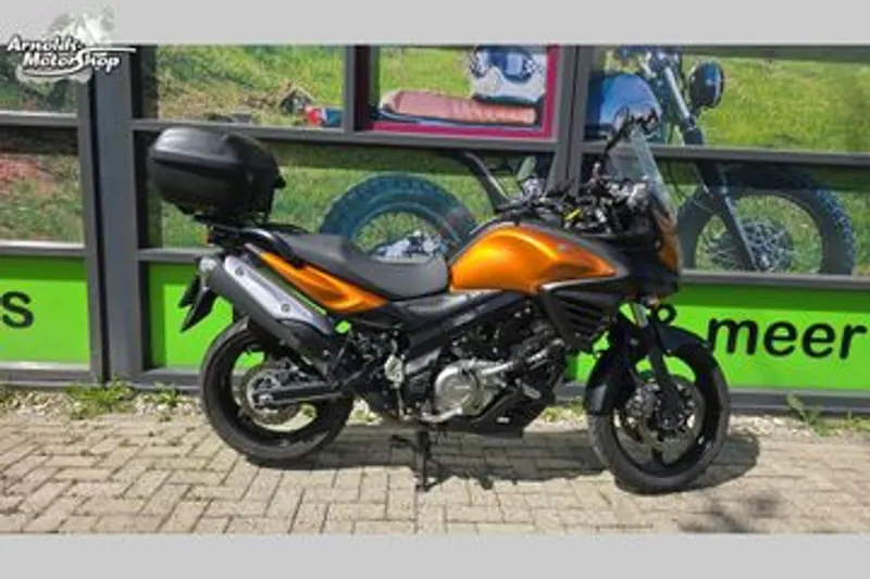 Suzuki V-Strom (2012)