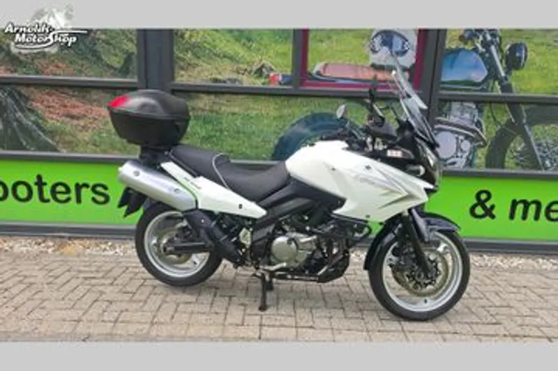 Suzuki V-Strom (2010)