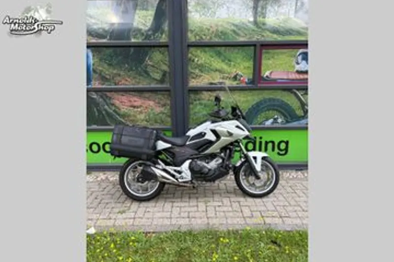 Honda NC750X (2017)