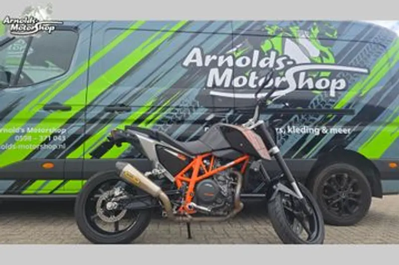 KTM 690 Duke (2012)