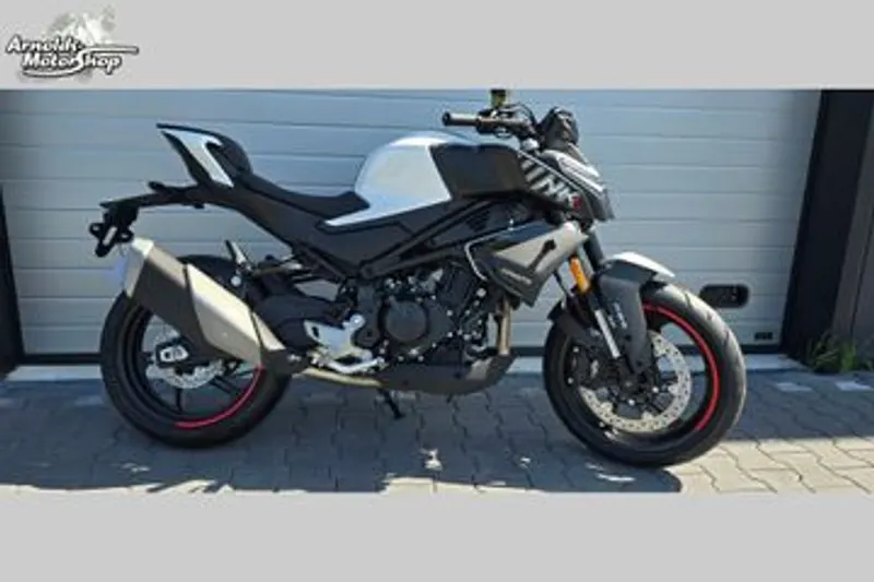 CFMoto 450NK (2026)