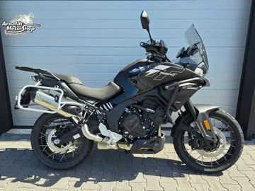 CFMoto 700 MT (2026) — foto 1