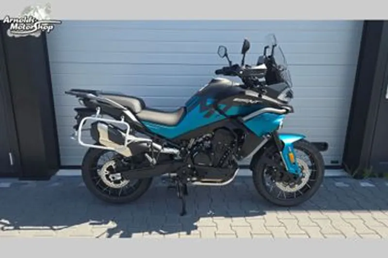 CFMoto 800 MT (2026)