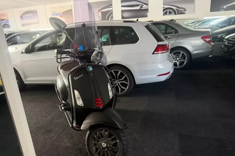 Piaggio Snorscooter Sprint 4T Sport (2022)