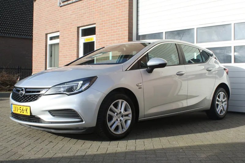 Opel Astra (2019)