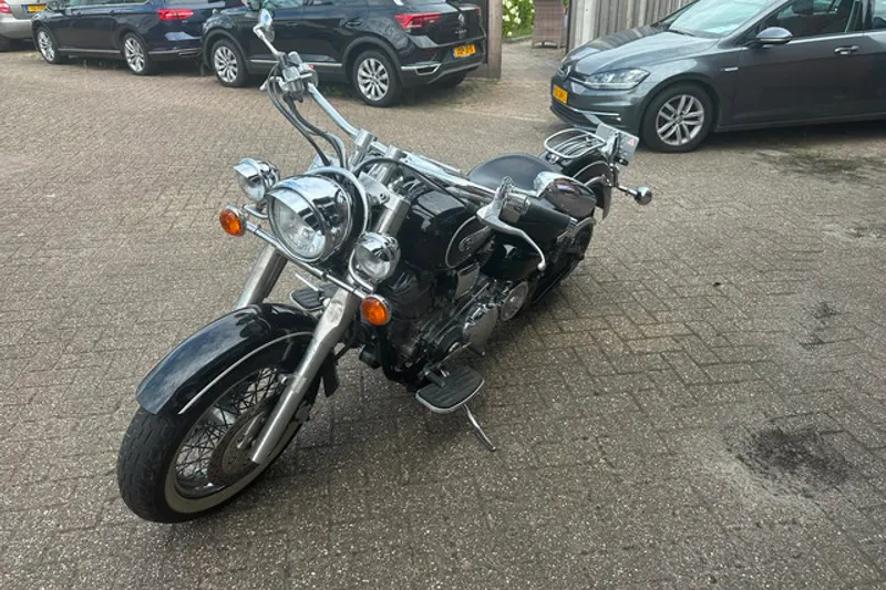 Yamaha XV Chopper 1600 A Wild Star MET MAAR (2003)