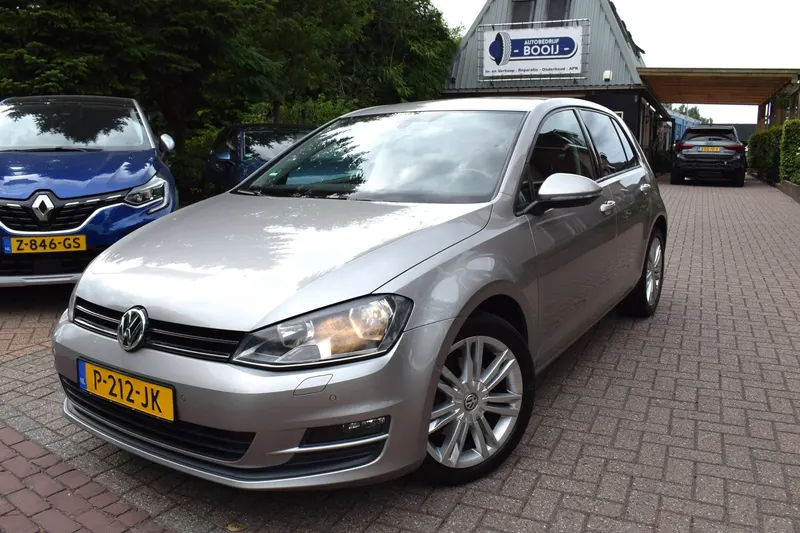 Volkswagen Golf (2013)